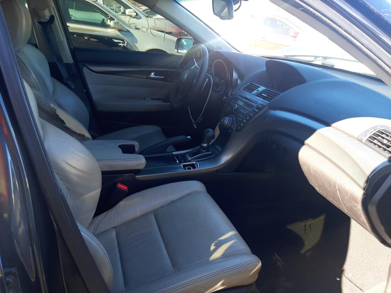 Zdjęcie 5 z aukcji – 2014 ACURA TL TECH z VIN 19UUA9F53EA001457
