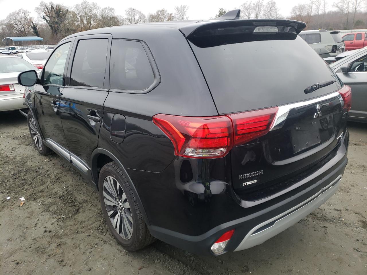 Photo 3 from auction – 2019 MITSUBISHI OUTLANDER with VIN JA4AD3A30KZ008756