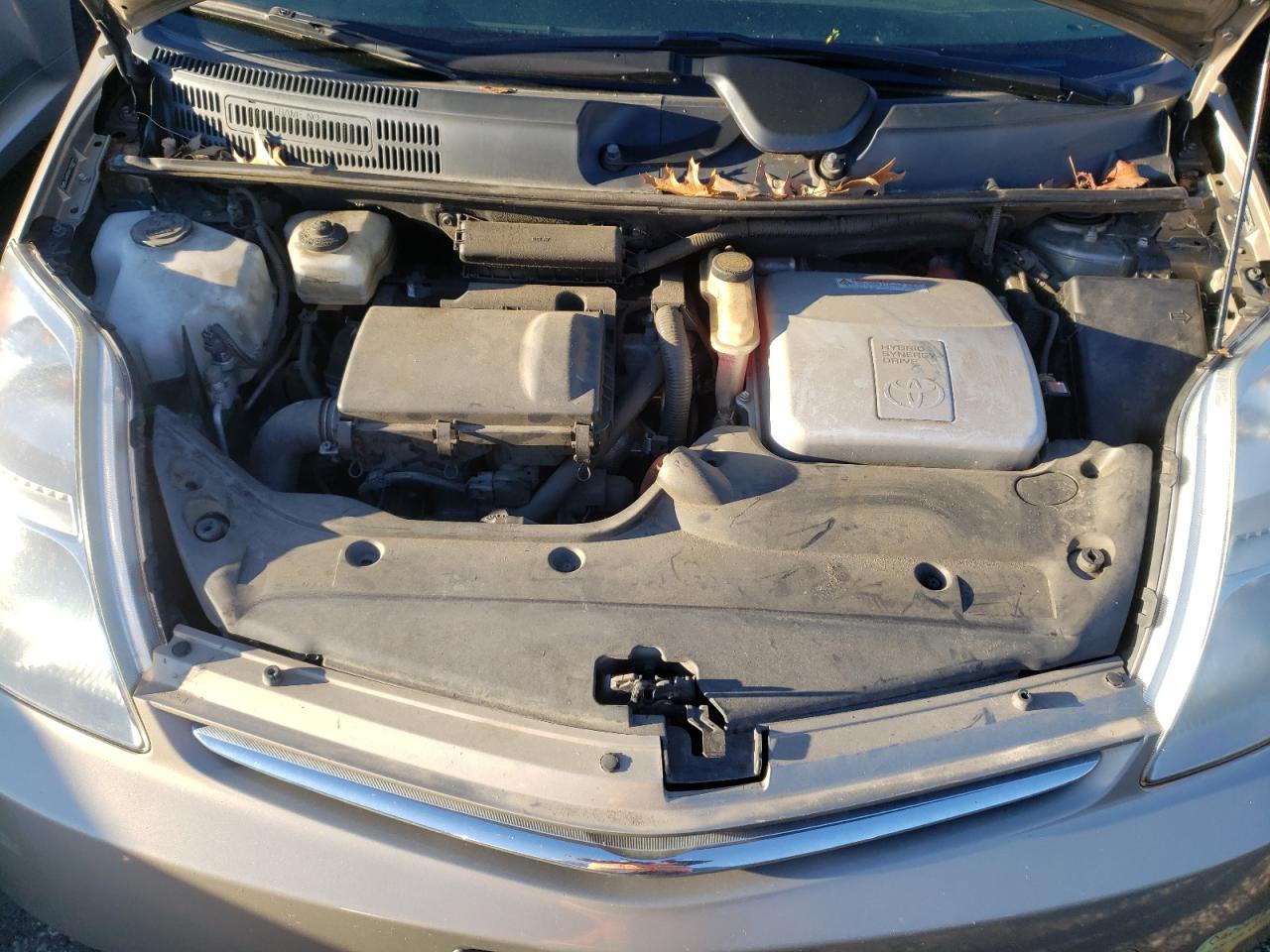 Photo 7 from auction – 2007 TOYOTA PRIUS with VIN JTDKB20UX77550471