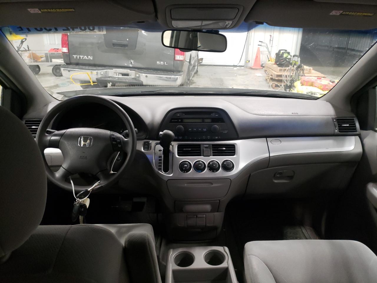 Photo 9 from auction – 2008 HONDA ODYSSEY LX with VIN 5FNRL38218B066429