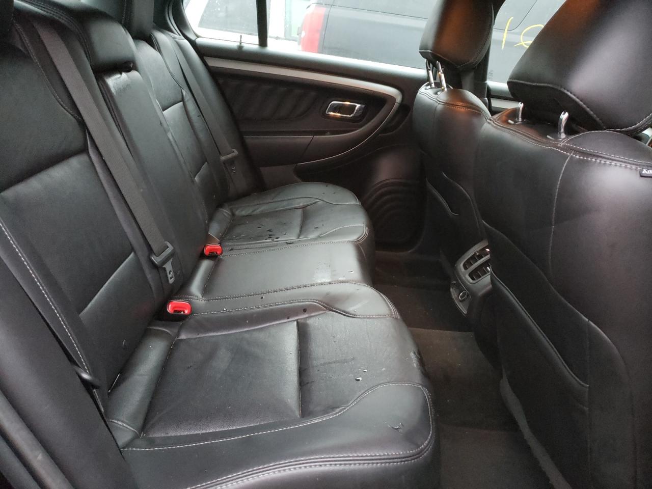 Photo 6 from auction – 2014 FORD TAURUS SEL with VIN 1FAHP2H87EG166153