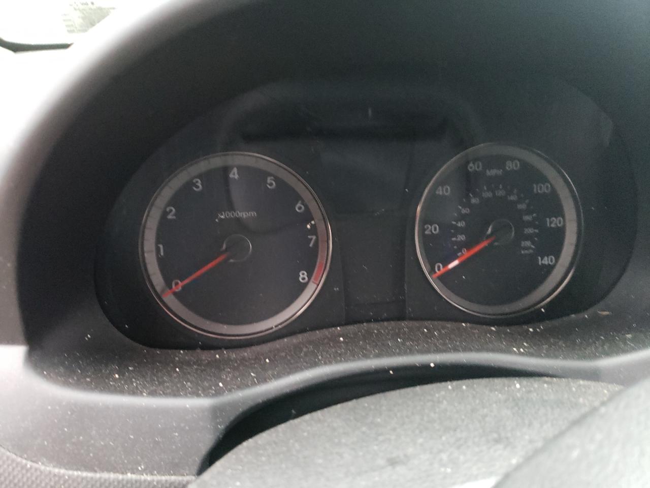 Photo 8 from auction – 2012 HYUNDAI ACCENT GLS with VIN KMHCT5AEXCU042647