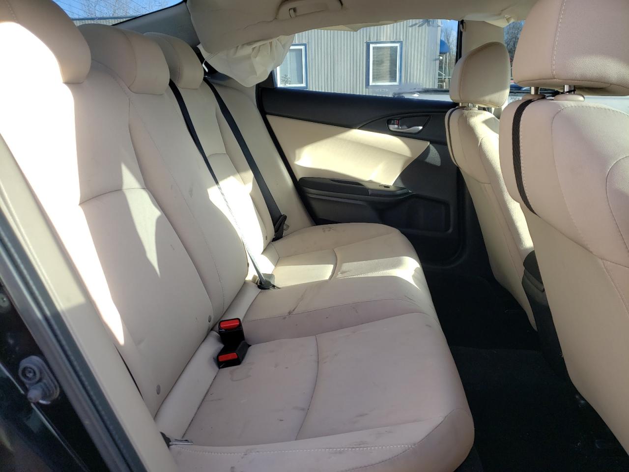 Photo 6 from auction – 2016 HONDA CIVIC LX with VIN 2HGFC2F58GH531745