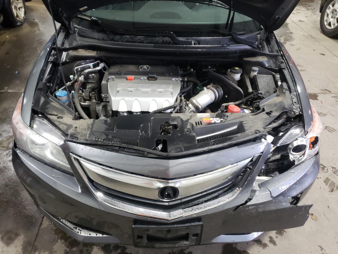 Photo 7 from auction – 2014 ACURA ILX 24 PRE with VIN 19VDE2E52EE000494