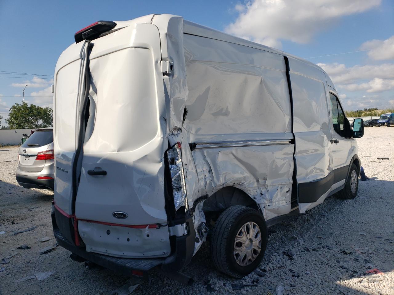 Photo 6 from auction – 2021 FORD TRANSIT T- with VIN 1FTBR1C85MKA19059