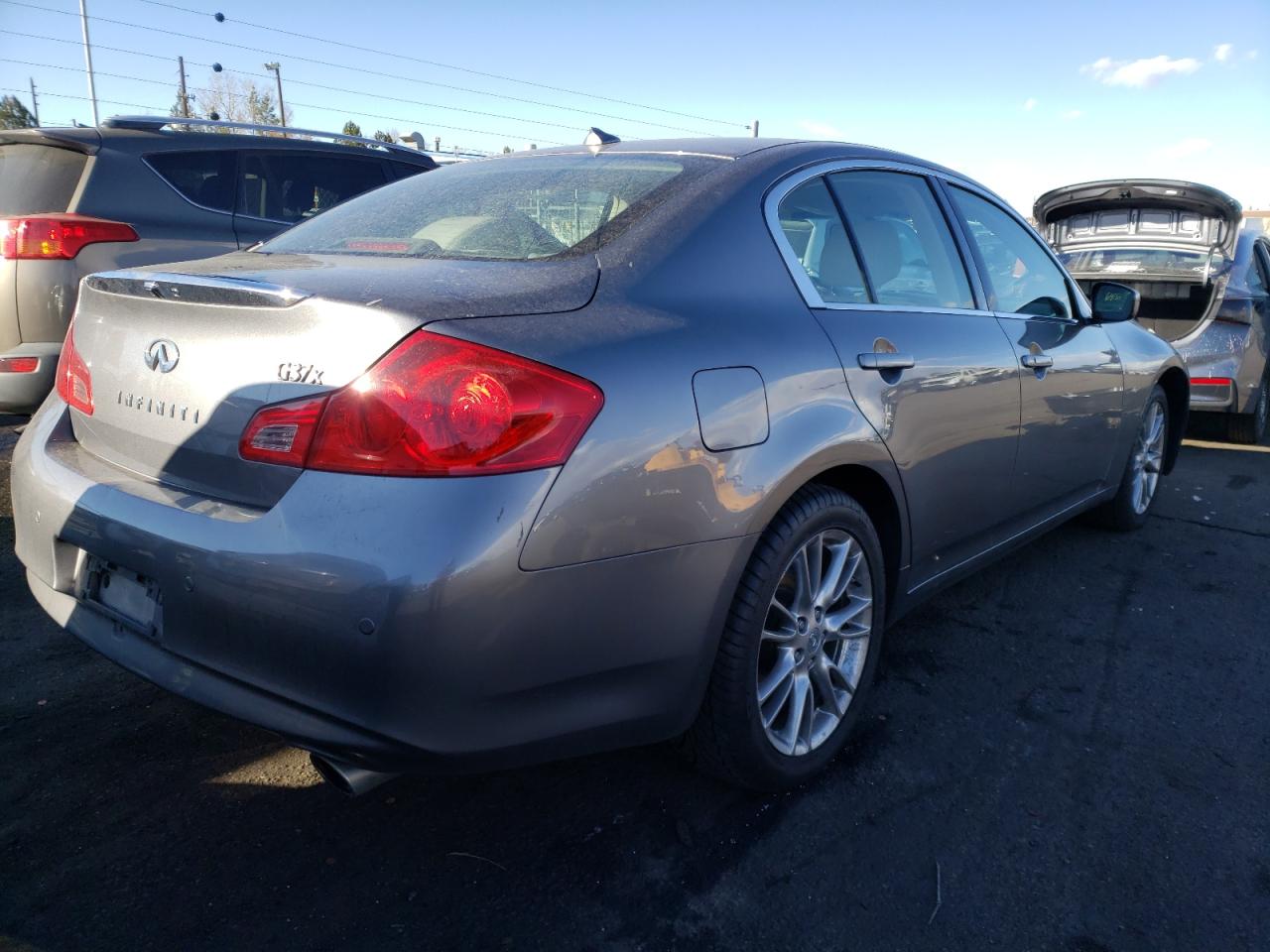 Photo 4 from auction – 2011 INFINITI G37 with VIN JN1CV6AR6BM402733