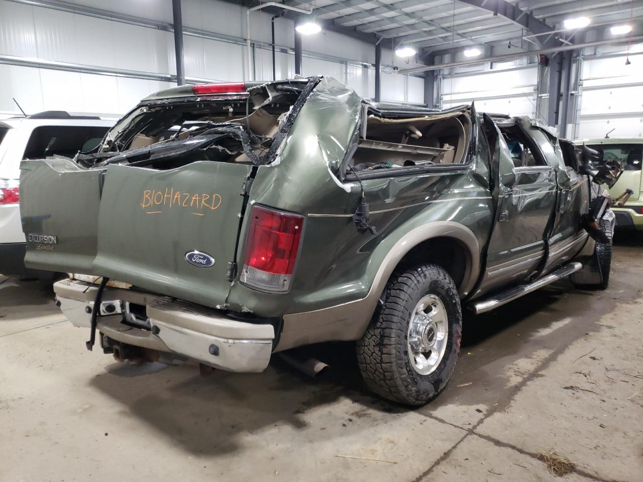 Photo 4 from auction – 2002 FORD EXCURSION with VIN 1FMNU43SX2EB40136