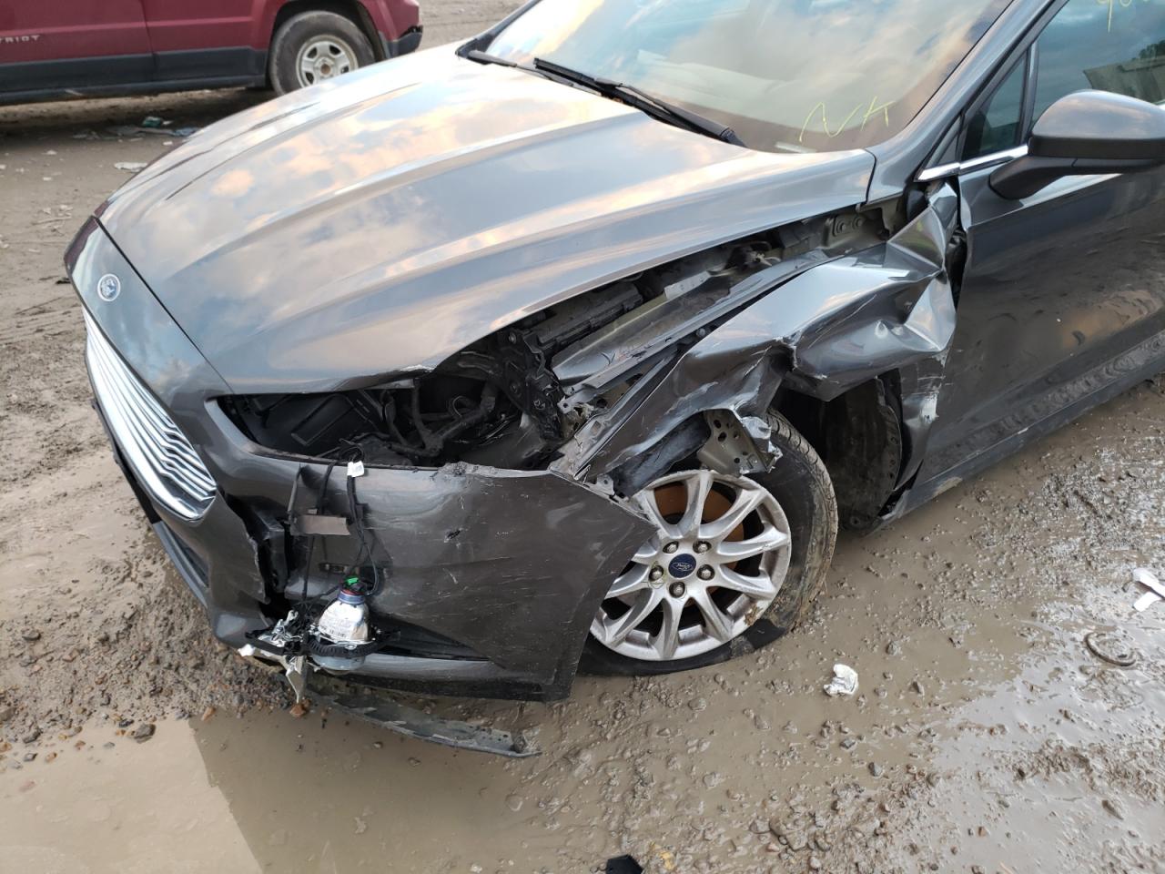 Photo 9 from auction – 2016 FORD FUSION with VIN 3FA6P0G79GR255724