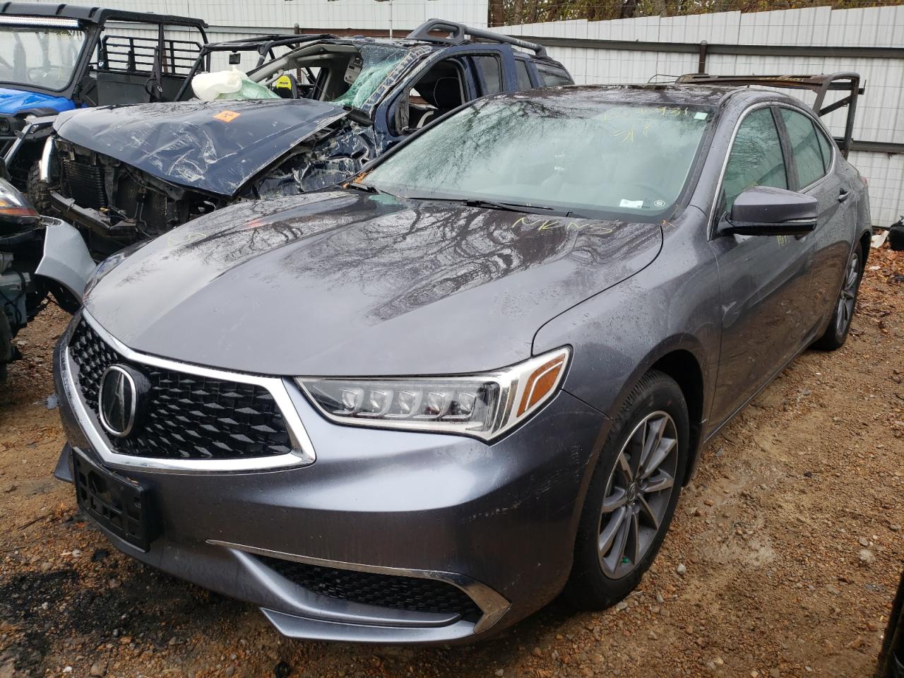 Photo 2 from auction – 2018 ACURA TLX TECH with VIN 19UUB1F54JA009835