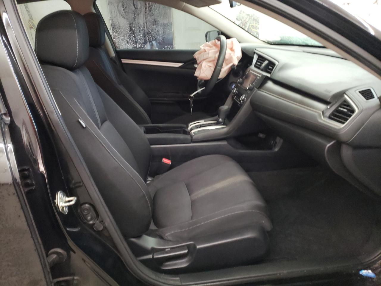 Photo 5 from auction – 2016 HONDA CIVIC LX with VIN 19XFC2F55GE015580
