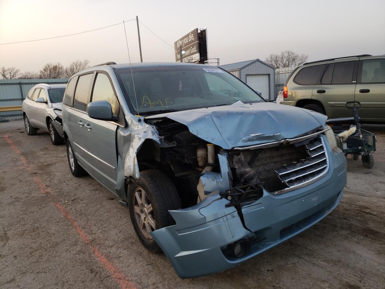 CHRYSLER TOWN & COU 2010 with VIN 2A4RR5D19AR278166 - Photo from auction