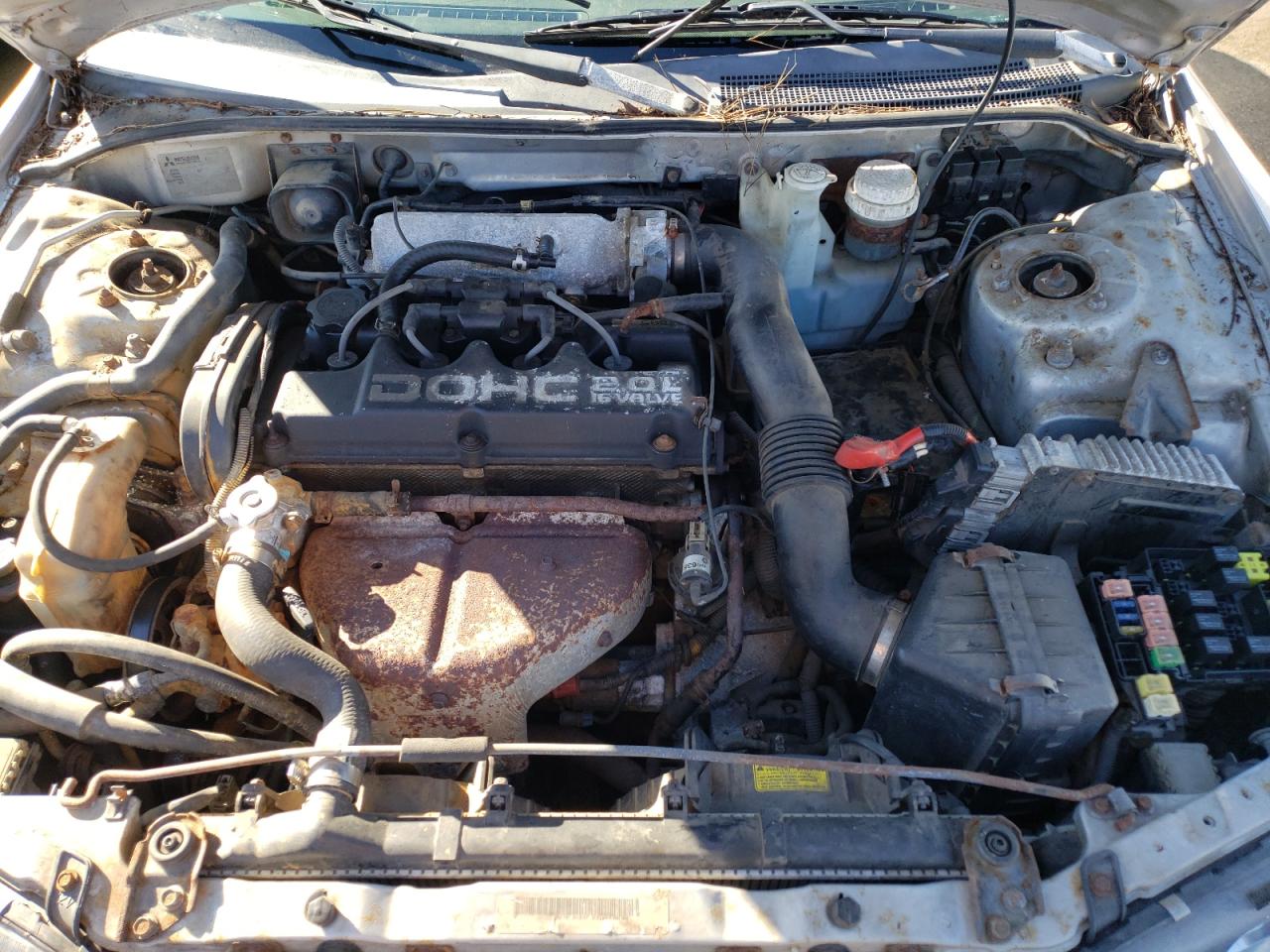 Photo 7 from auction – 1998 MITSUBISHI ECLIPSE RS with VIN 4A3AK34Y5WE050174