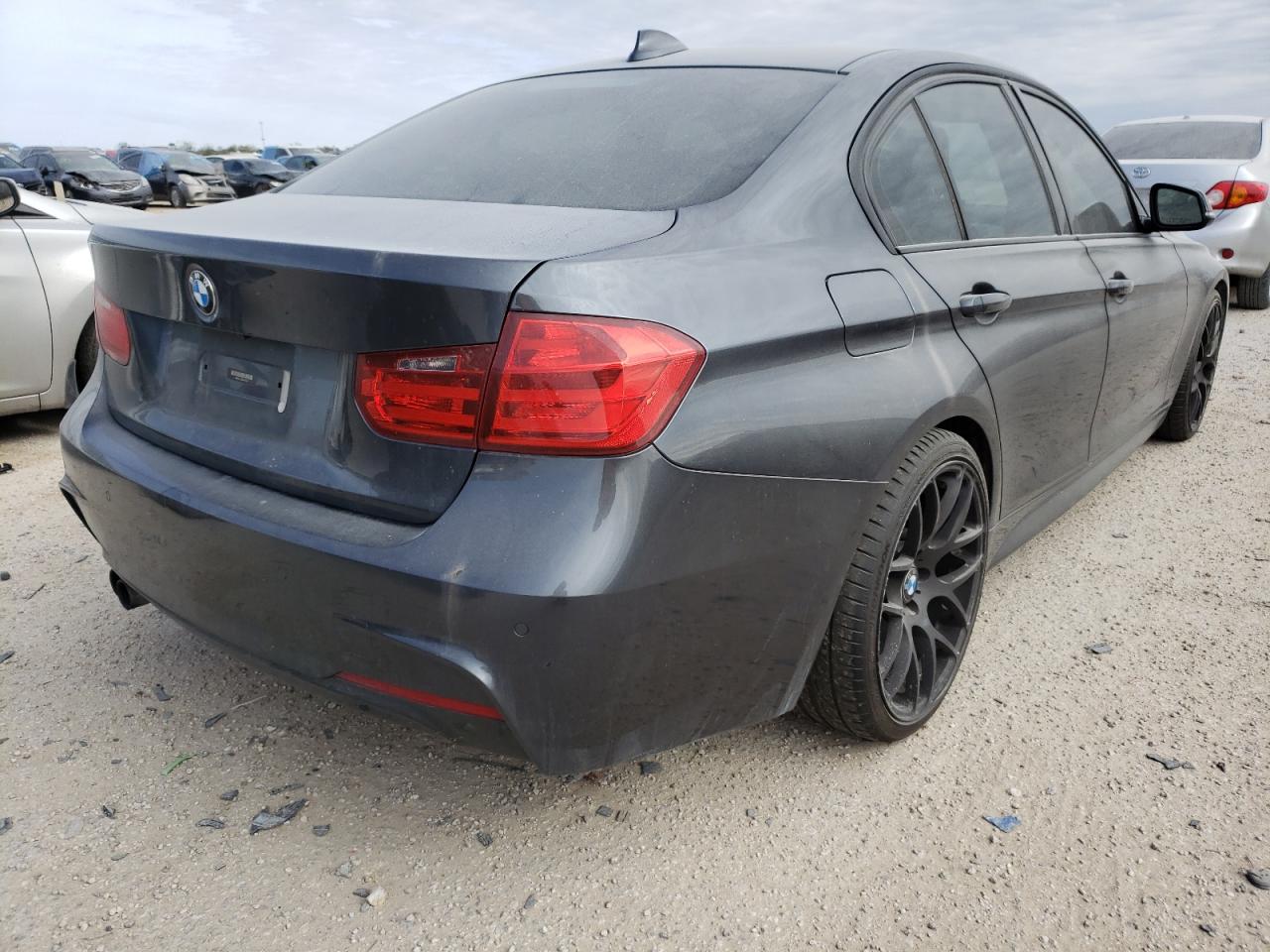 Photo 4 from auction – 2013 BMW 328 I SULE with VIN WBA3C1C58DF437908