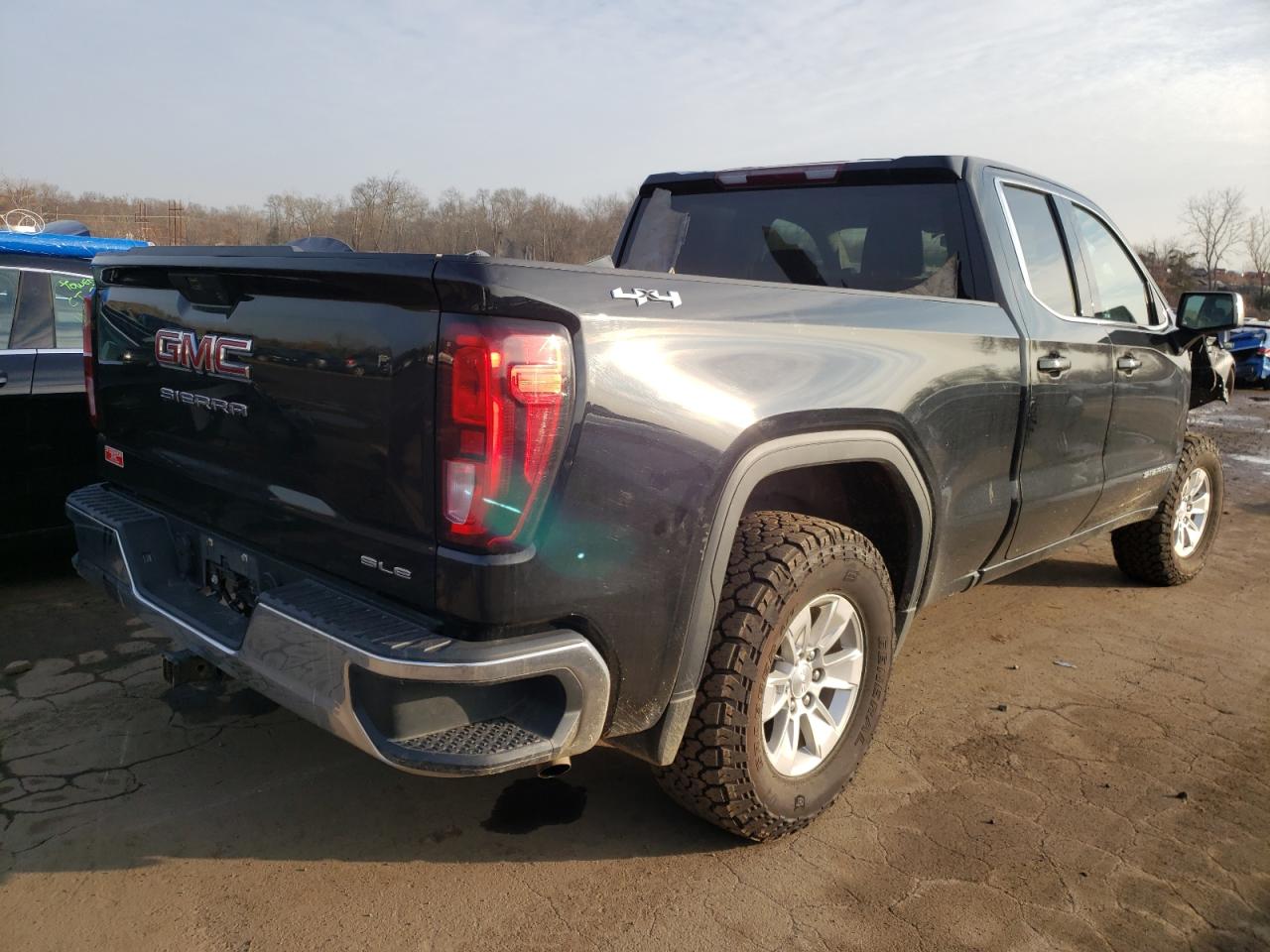 Photo 4 from auction – 2019 GMC SIERRA K15 with VIN 1GTR9BED2KZ346022