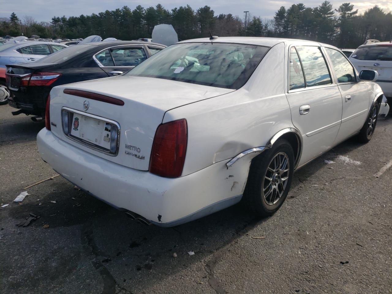 Photo 4 from auction – 2005 CADILLAC DEVILLE with VIN 1G6KD54Y45U249186
