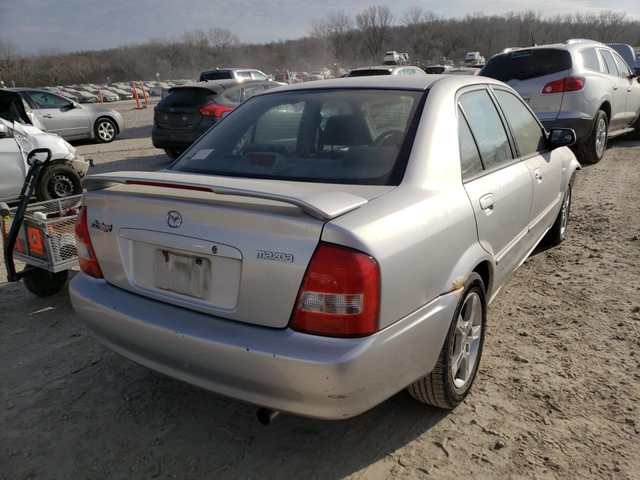 Photo 4 from auction – 2003 MAZDA PROTEGE DX with VIN JM1BJ225230193055