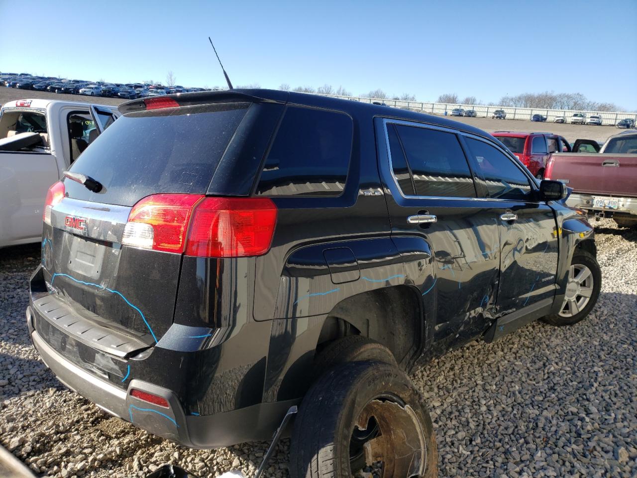 Photo 4 from auction – 2011 GMC TERRAIN SL with VIN 2CTALMEC7B6434646