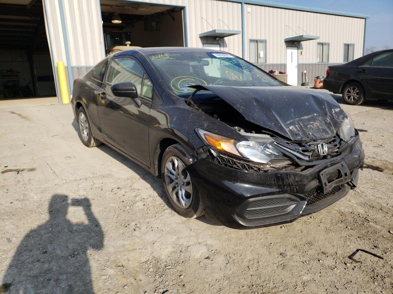 Photo 1 from auction – 2015 HONDA CIVIC LX with VIN 2HGFG3B56FH511010