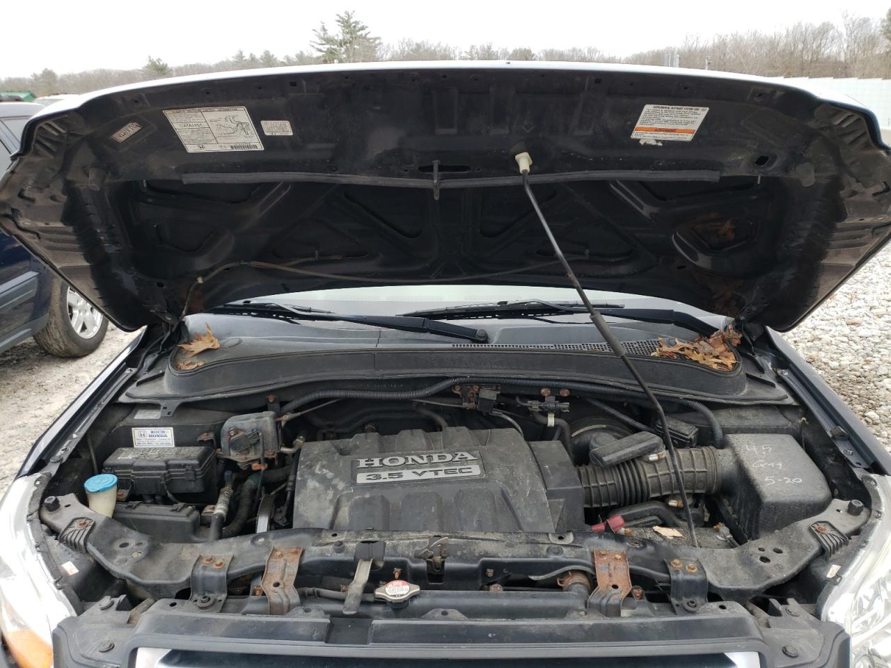 Photo 7 from auction – 2006 HONDA PILOT LX with VIN 2HKYF18156H519819