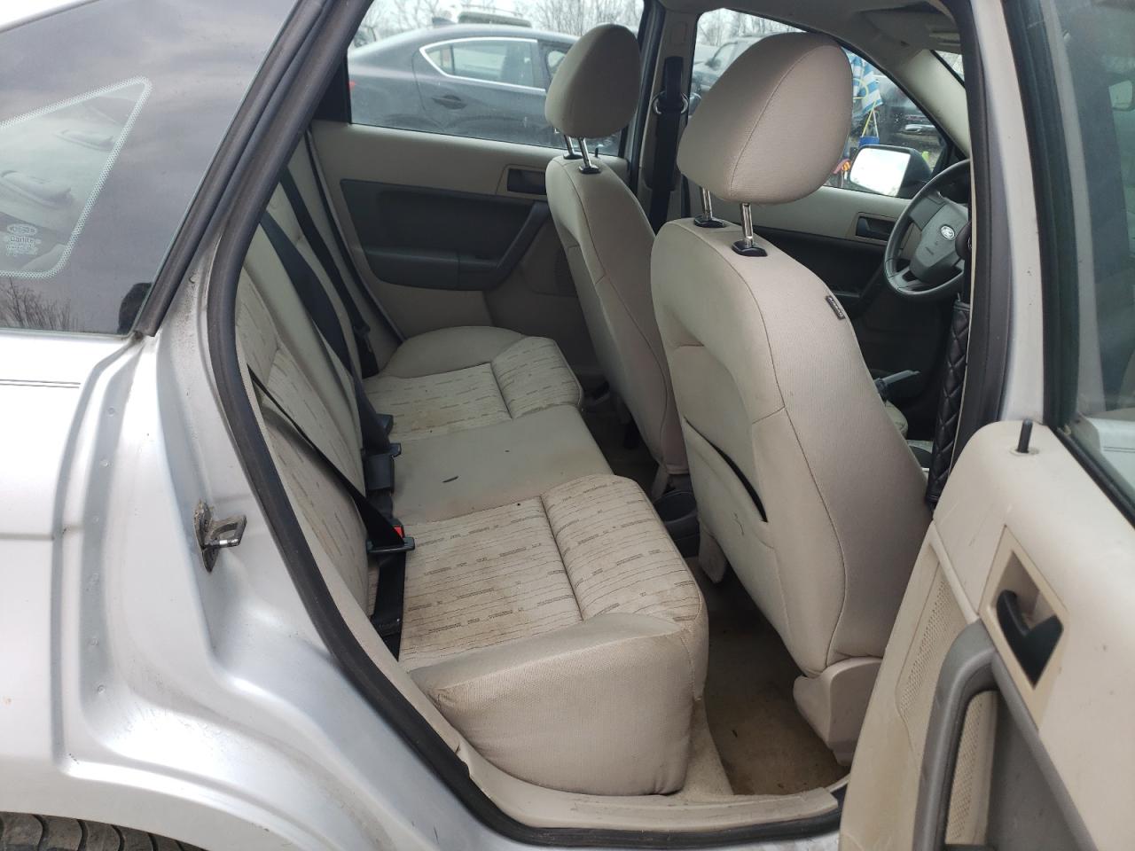 Photo 6 from auction – 2008 FORD FOCUS SE with VIN 1FAHP35N48W207655