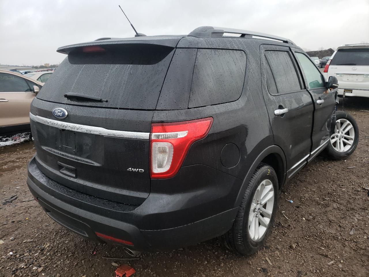Photo 4 from auction – 2012 FORD EXPLORER X with VIN 1FMHK8D85CGA64828