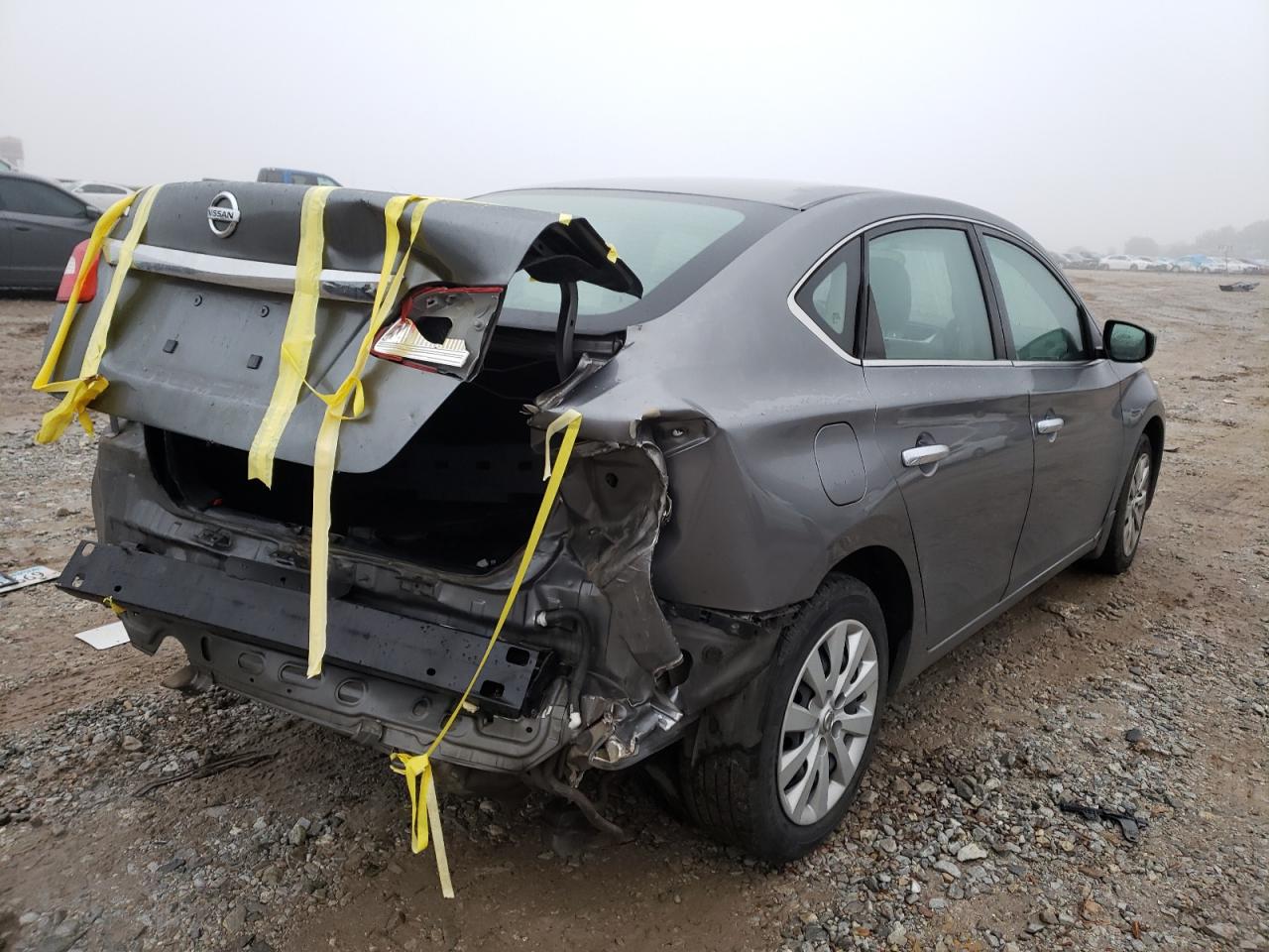 Photo 4 from auction – 2017 NISSAN SENTRA S with VIN 3N1AB7AP3HY295490