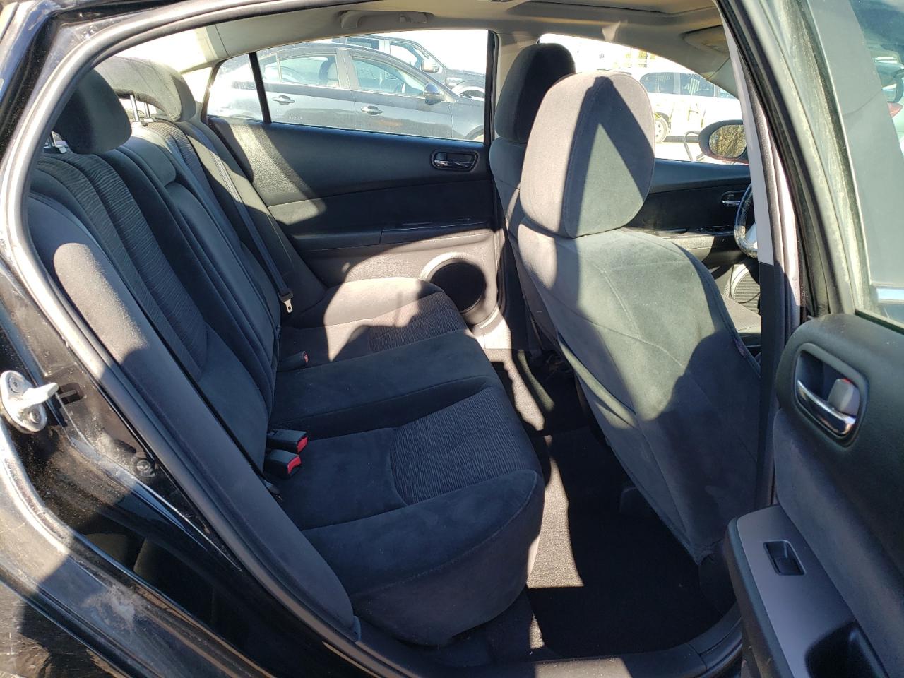 Photo 6 from auction – 2009 MAZDA 6 S with VIN 1YVHP81B495M22635