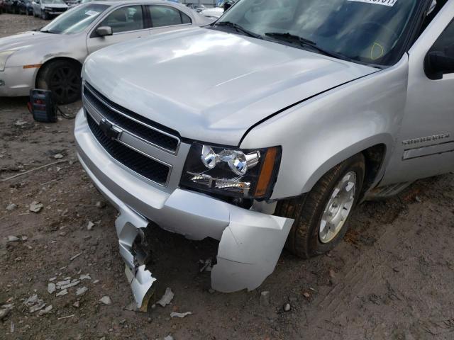 Photo 9 from auction – 2010 CHEVROLET SUBURBAN C with VIN 1GNUCHE02AR178609