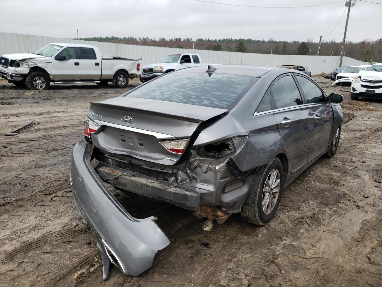 Photo 4 from auction – 2011 HYUNDAI SONATA SE with VIN 5NPEC4AC0BH098420