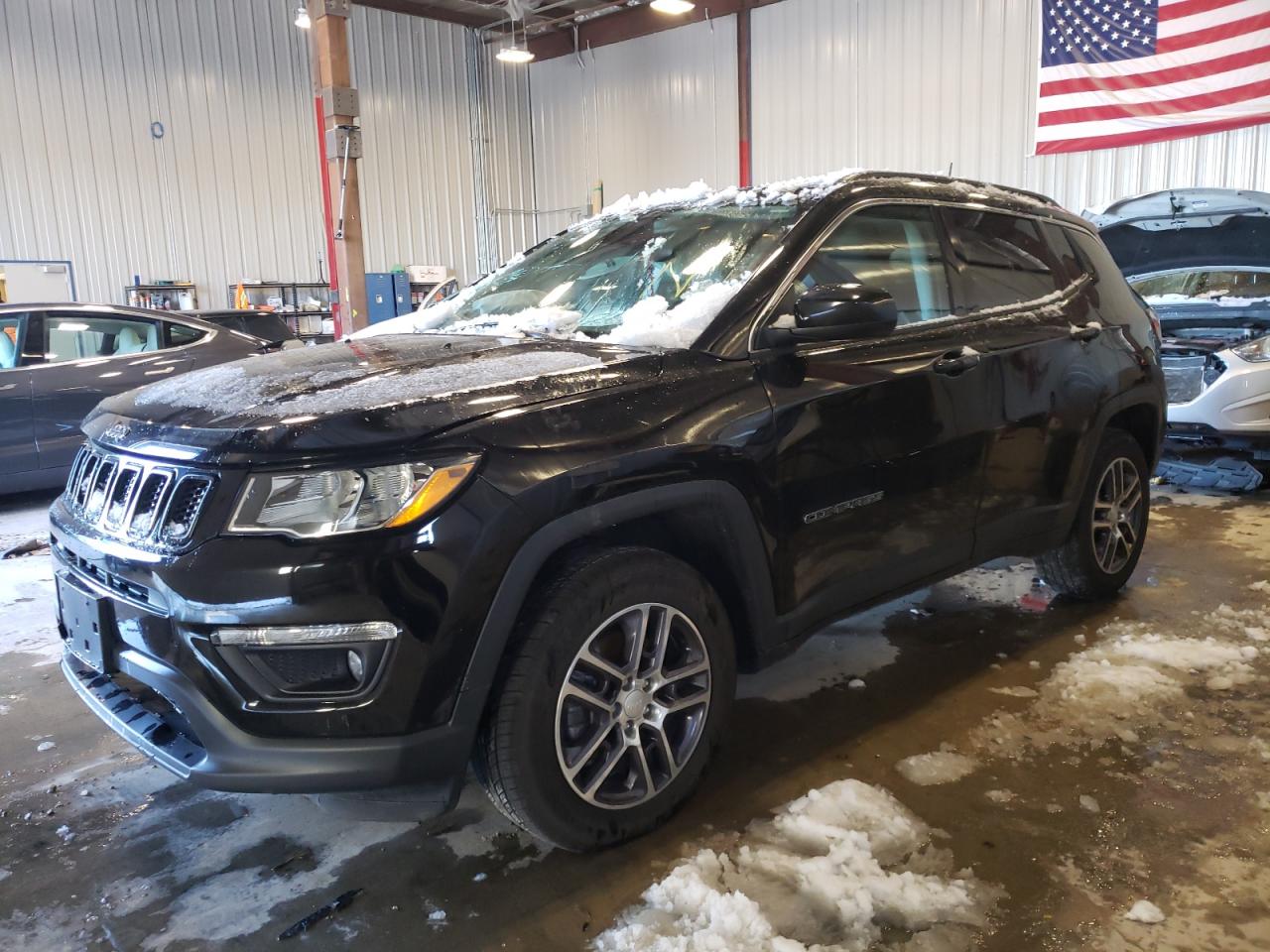 Photo 2 from auction – 2018 JEEP COMPASS LA with VIN 3C4NJDBB5JT176412