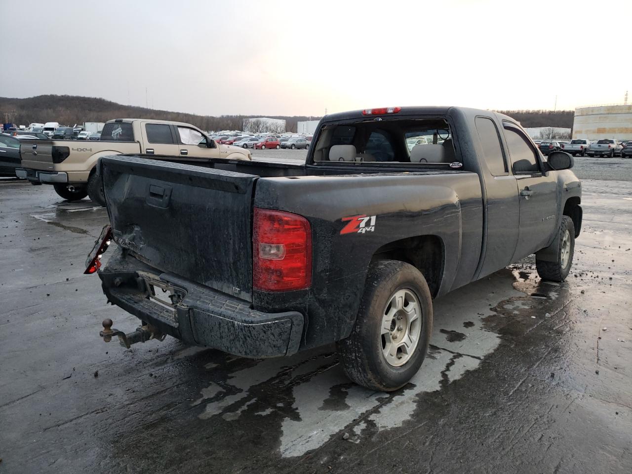 Photo 4 from auction – 2011 CHEVROLET SILVERADO with VIN 1GCRKSE3XBZ378504