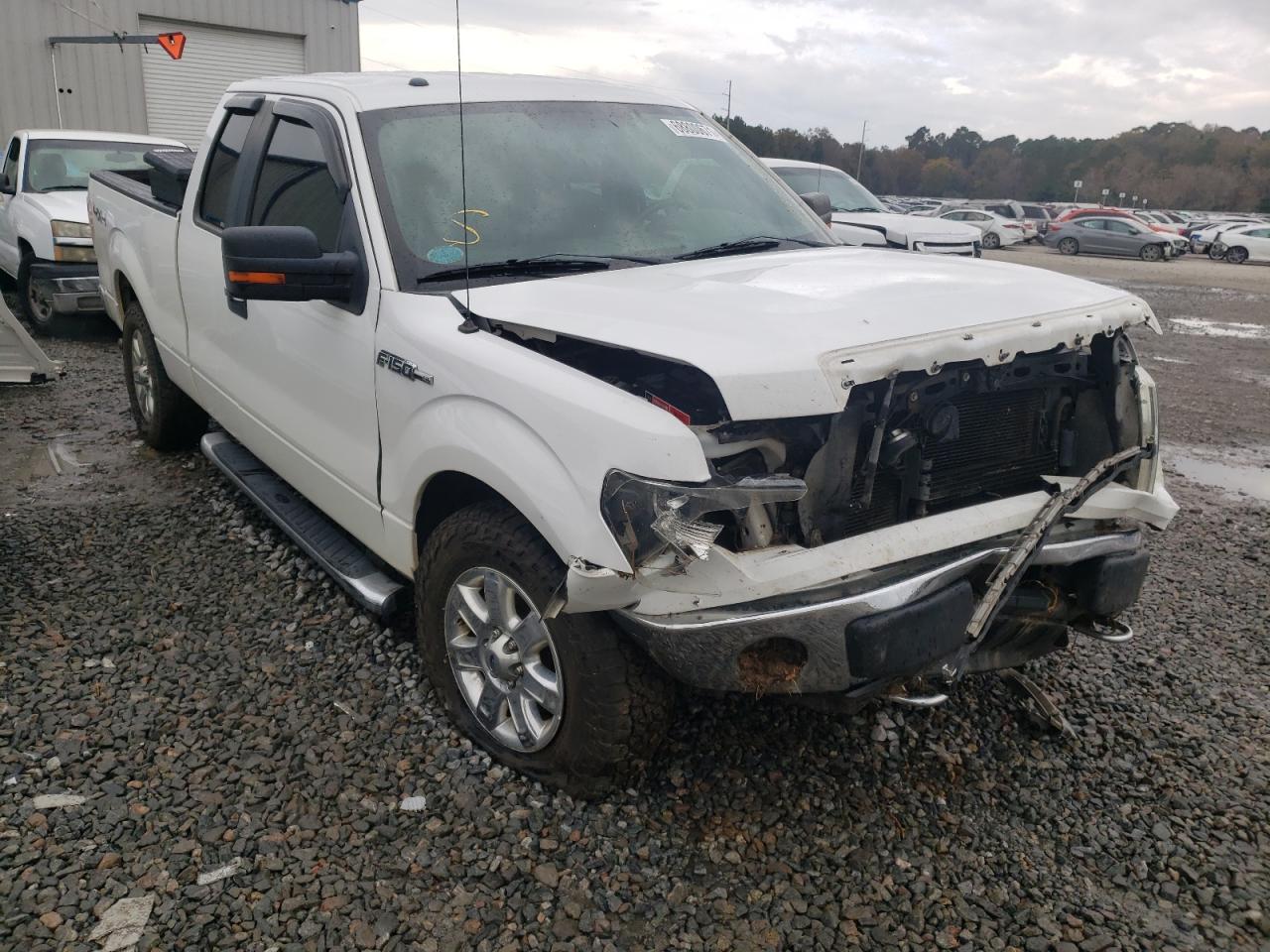 FORD F150 SUPER 2013 with VIN 1FTFX1EF5DFA44023 - Photo from auction