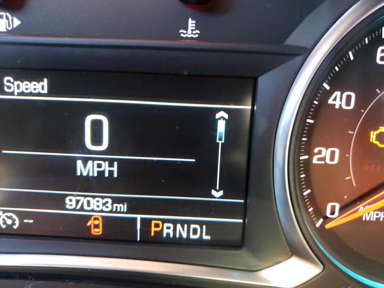 Photo 8 from auction – 2018 CHEVROLET MALIBU LT with VIN 1G1ZD5ST5JF282918