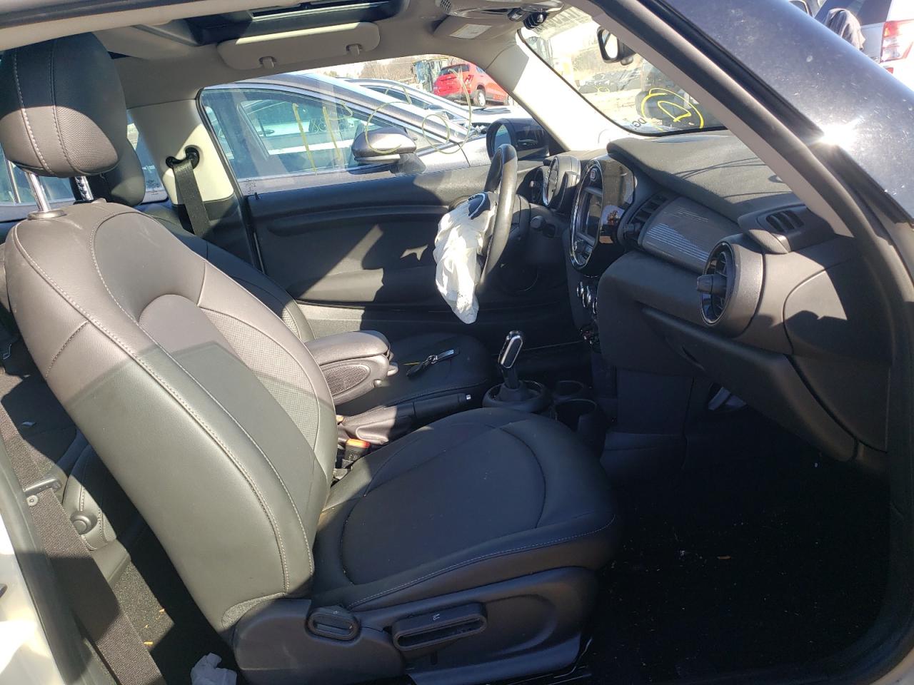 Photo 5 from auction – 2020 MINI COOPER with VIN WMWXR3C04L2M01249