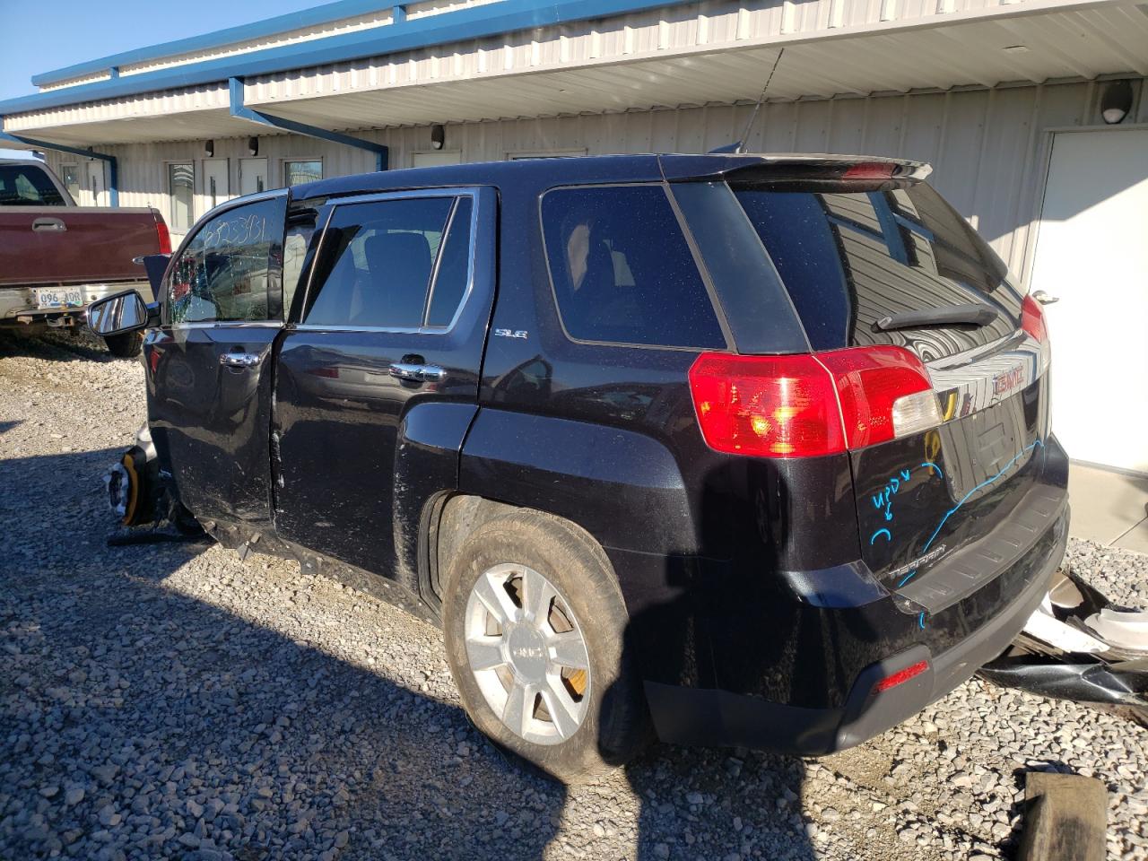 Photo 3 from auction – 2011 GMC TERRAIN SL with VIN 2CTALMEC7B6434646