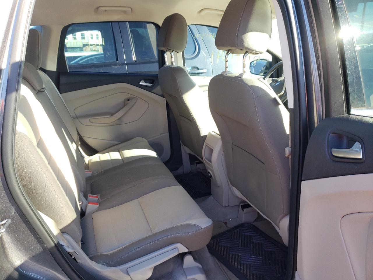 Photo 6 from auction – 2013 FORD ESCAPE SE with VIN 1FMCU9G99DUD46598