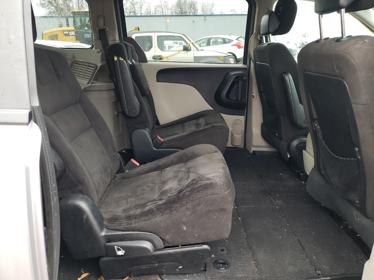 Photo 6 from auction – 2016 DODGE GRAND CARA with VIN 2C4RDGCG4GR330172