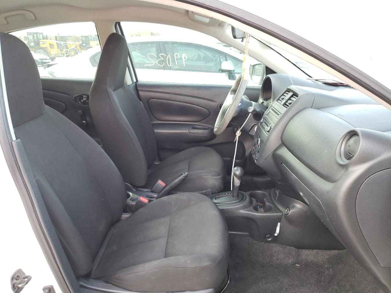 Photo 5 from auction – 2017 NISSAN VERSA S with VIN 3N1CN7AP1HL898516