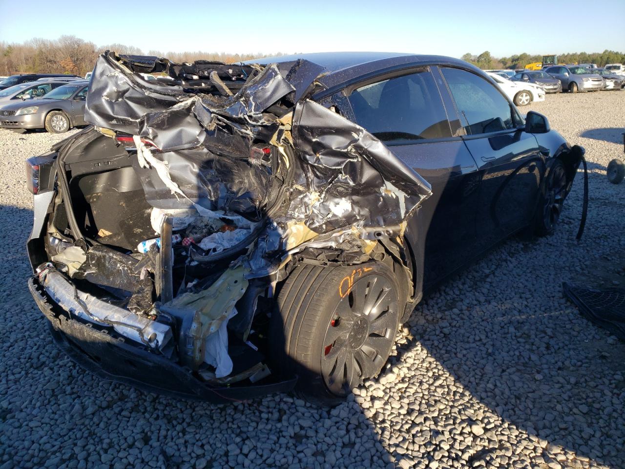 Photo 4 from auction – 2021 TESLA MODEL Y with VIN 5YJYGDEF8MF257224