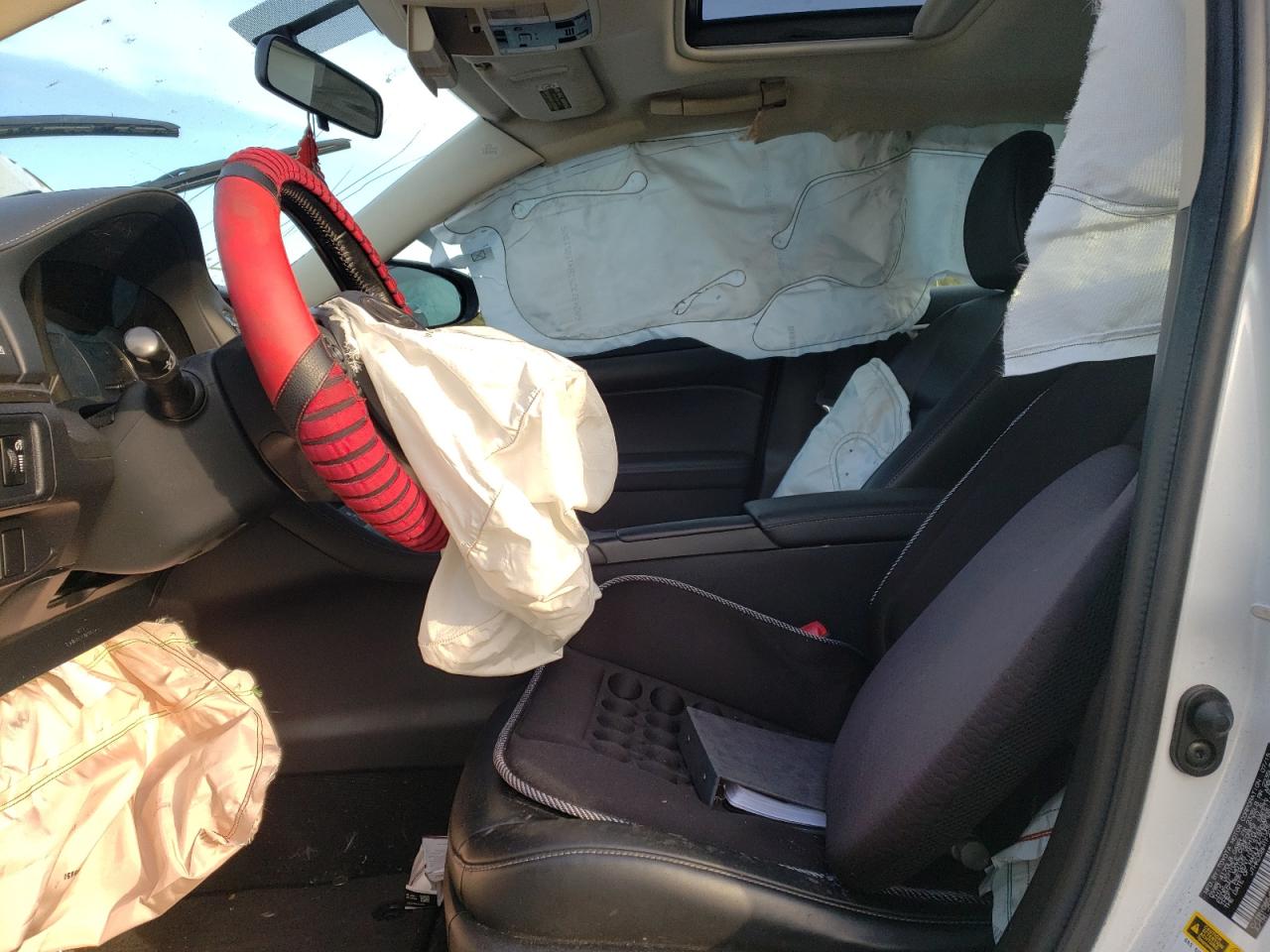 Photo 5 from auction – 2015 LEXUS CT 200 with VIN JTHKD5BH1F2249822