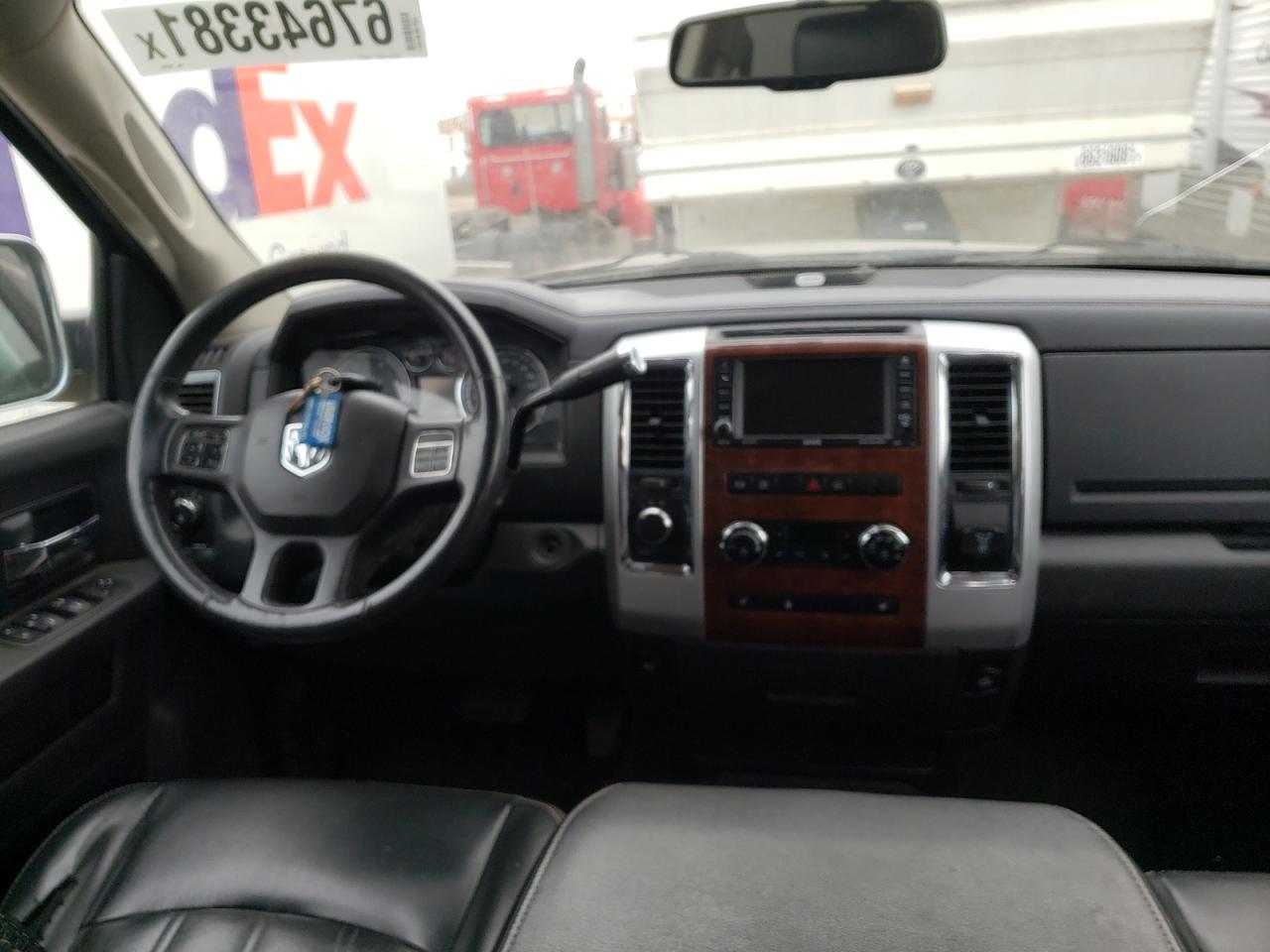 Photo 9 from auction – 2012 DODGE RAM 3500 L with VIN 3C63DRMLXCG302669