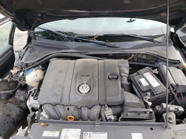 Photo 7 from auction – 2013 VOLKSWAGEN PASSAT S with VIN 1VWAP7A33DC035523