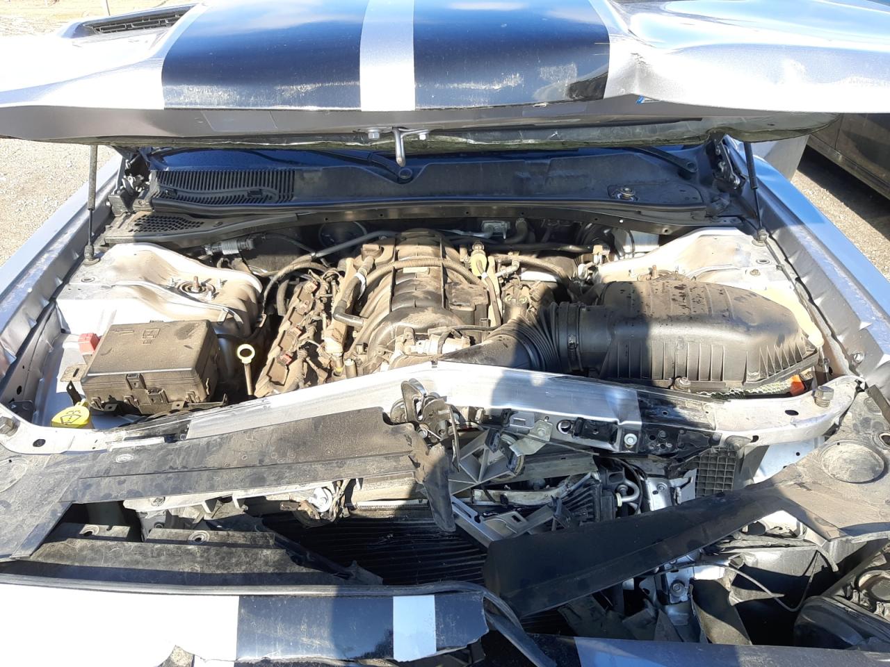 Photo 7 from auction – 2016 DODGE CHALLENGER with VIN 2C3CDZBT1GH289512