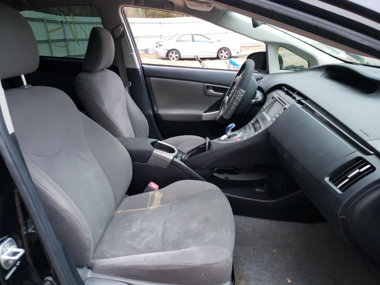 Photo 5 from auction – 2012 TOYOTA PRIUS with VIN JTDKN3DU2C5512858