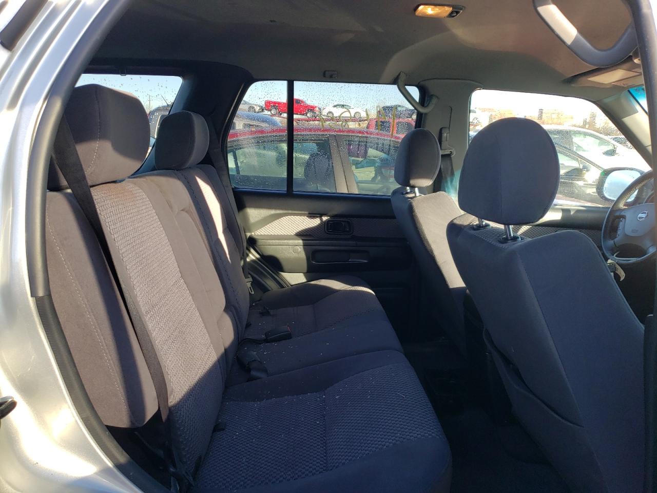 Photo 6 from auction – 2002 NISSAN PATHFINDER with VIN JN8DR09Y62W734484
