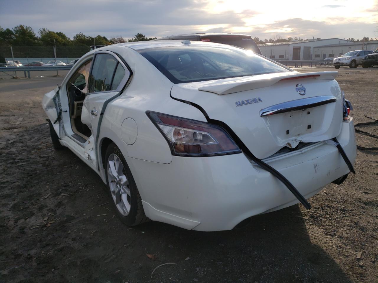 Photo 3 from auction – 2014 NISSAN MAXIMA S with VIN 1N4AA5AP6EC468465