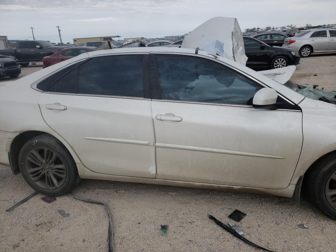 Photo 10 from auction – 2015 TOYOTA CAMRY LE with VIN 4T1BF1FK7FU475017