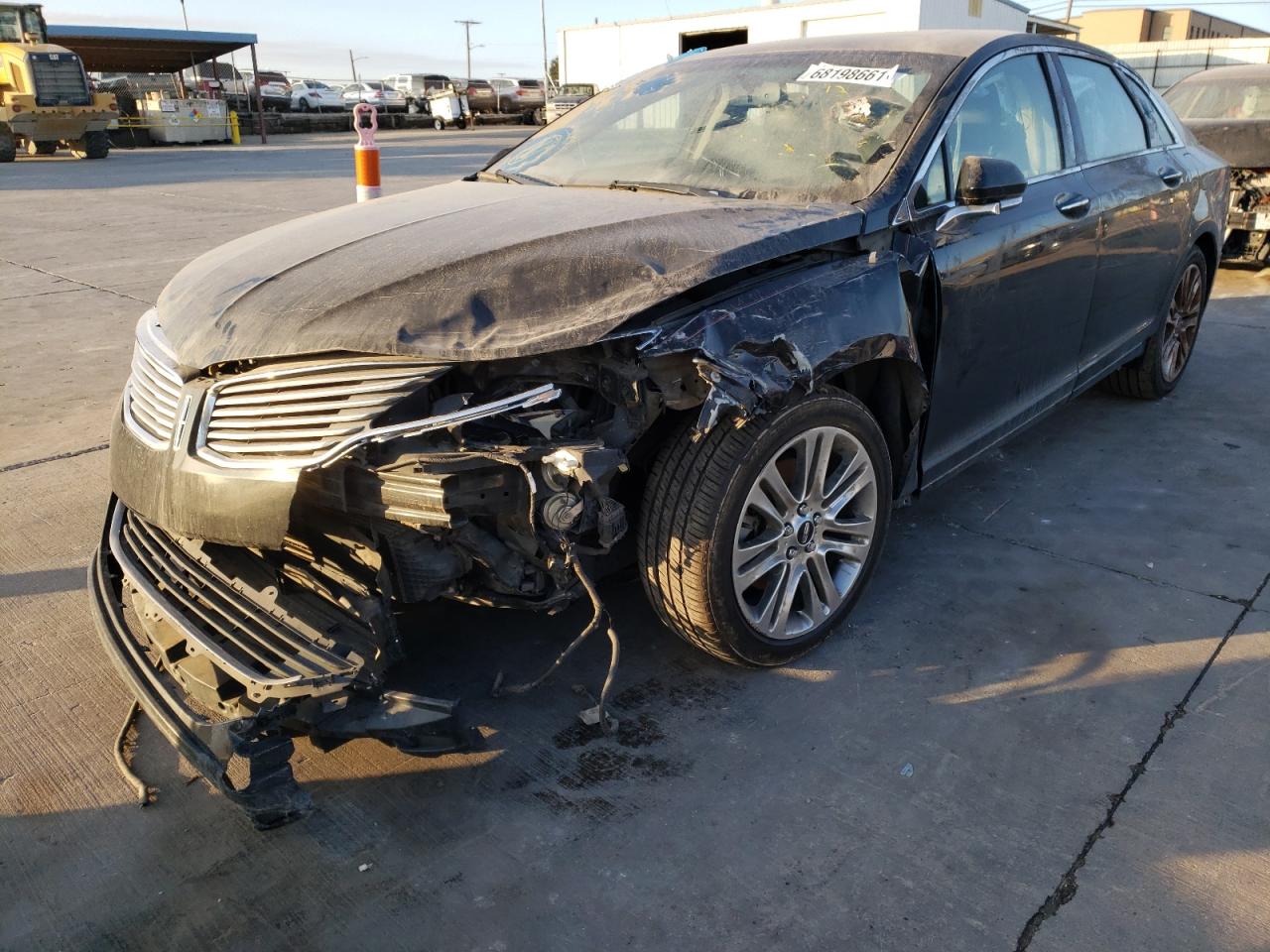 Photo 2 from auction – 2013 LINCOLN MKZ with VIN 3LN6L2G96DR802247