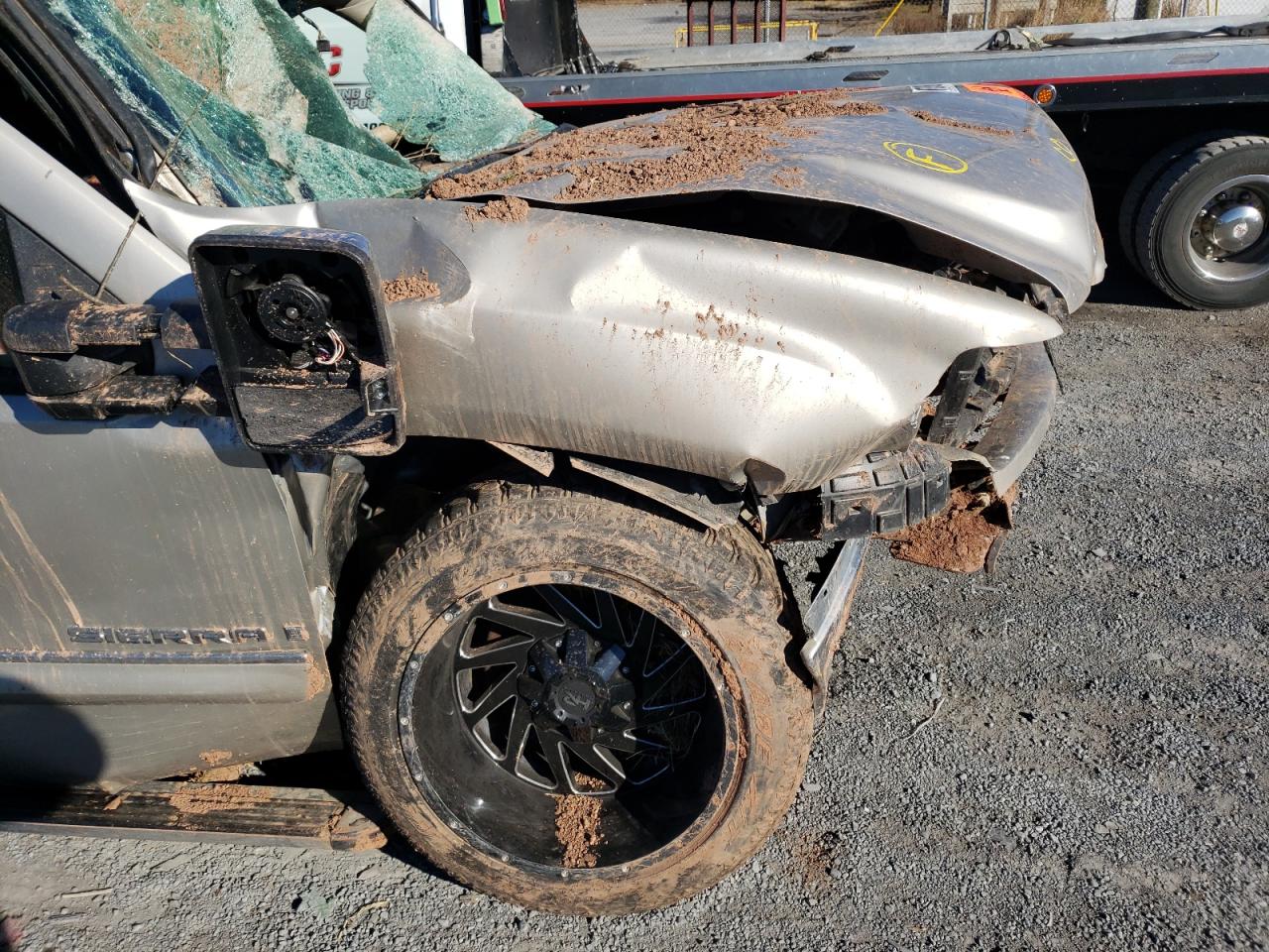 Photo 9 from auction – 2008 GMC SIERRA K15 with VIN 2GTEK19J981235966