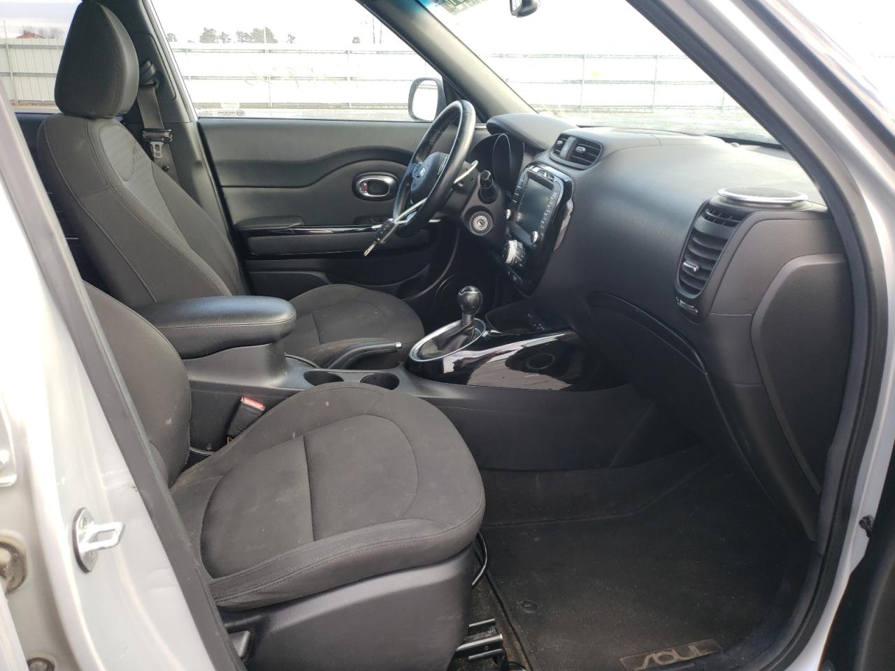 Photo 5 from auction – 2014 KIA SOUL ! with VIN KNDJX3A58E7736338